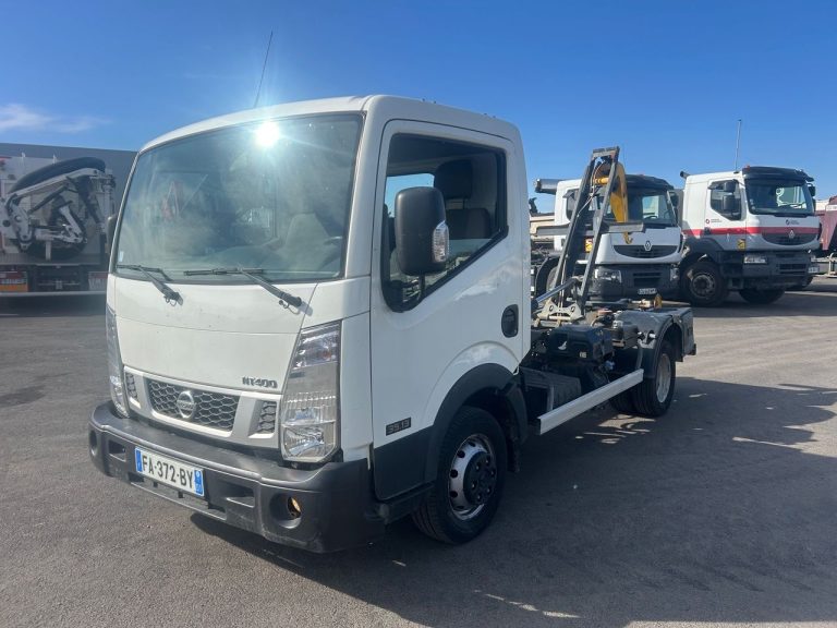 Nissan NT400 35.13 Ampliroll